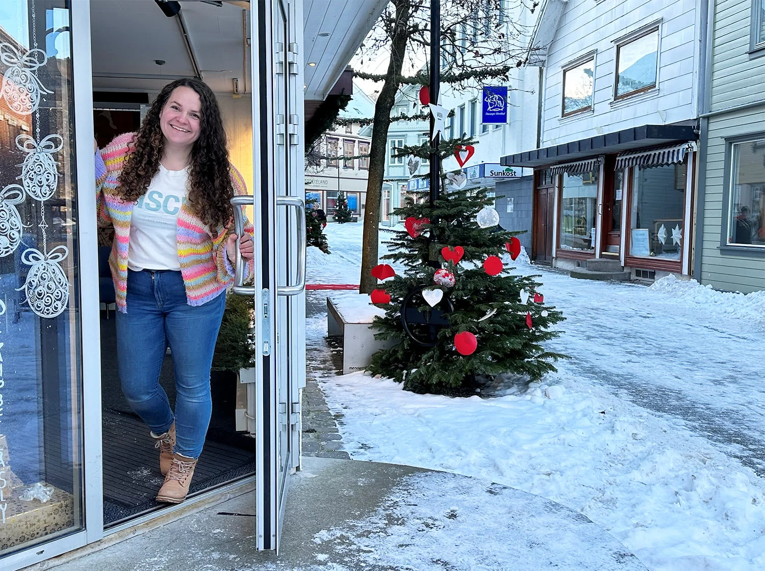 cathrine helen håland i døråpningen til sandakergaten 5