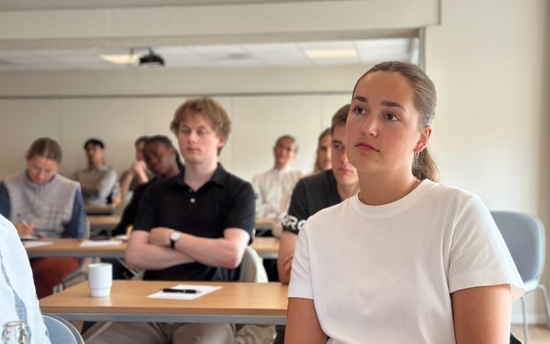 Mathilde fikk erfaring med myr og miljø i sommerjobben