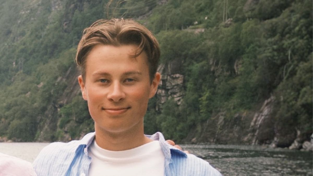 Verft Aker Solutions (1) aker solutions egersund sett fra sjøen i 2018